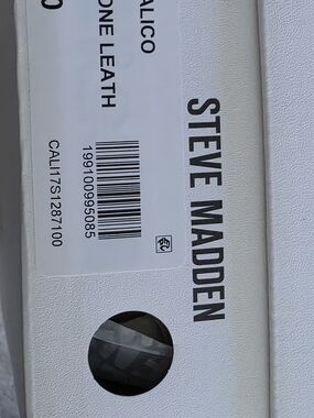 Steve Madden White Shoe Box - Clean Branded Packaging